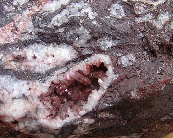 detail 1